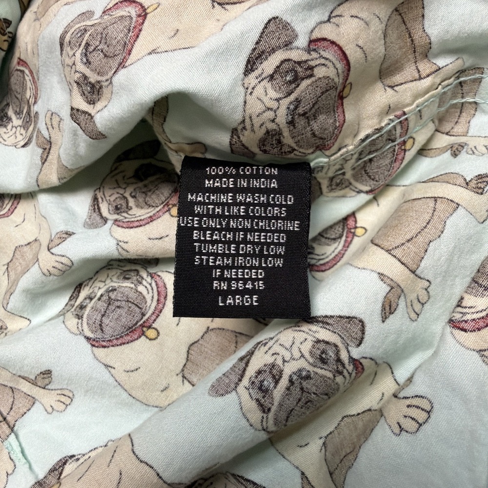 Super Massive Pug Dog Button Down Short Sleeve Novelty Shirt Men's Large - Picture 4 of 7